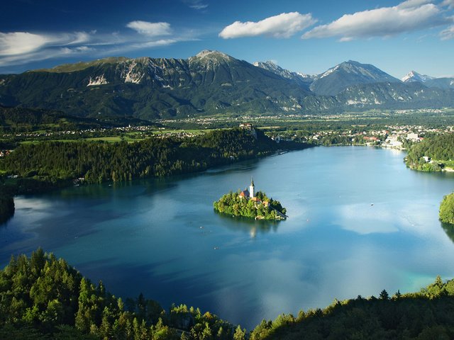 Обои озеро, природа, пейзаж, остров, часовня, бледское озеро, lake, nature, landscape, island, chapel, lake bled разрешение 1920x1200 Загрузить