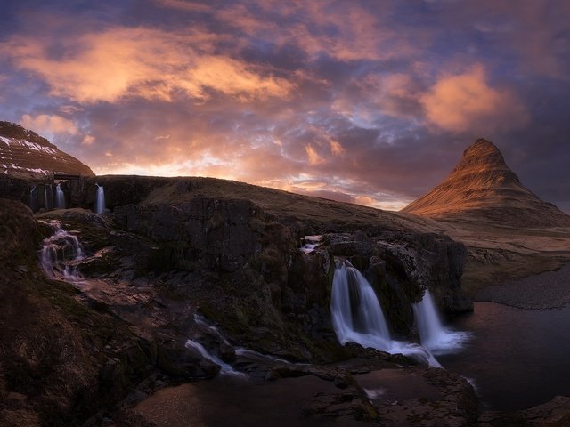 Обои горы, исландия, водопады, mountains, iceland, waterfalls разрешение 2048x1152 Загрузить
