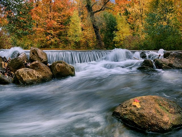 Обои река, камни, пороги, осень, river, stones, thresholds, autumn разрешение 3072x1996 Загрузить