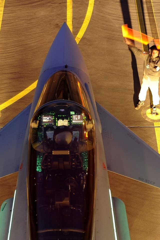 Обои samolyot, kabina, cockpit, еврофайтер, eurofighter разрешение 3000x2100 Загрузить