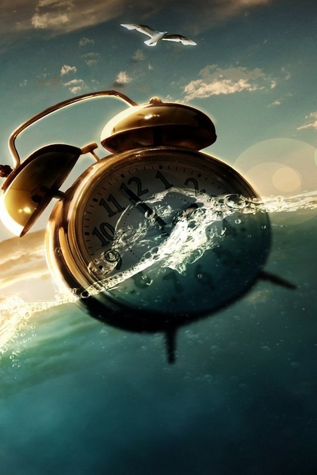 Обои будильник в воде, alarm clock in water разрешение 2560x1600 Загрузить