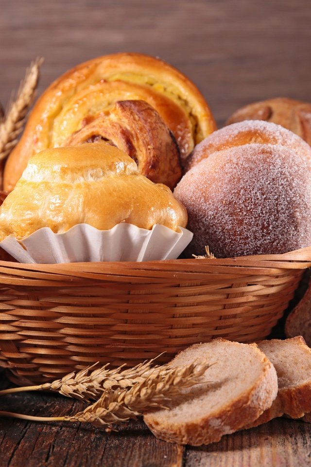 Обои колосья, пшеница, хлеб, корзина, выпечка, булочки, сдоба, ears, wheat, bread, basket, cakes, buns, muffin разрешение 8000x5333 Загрузить