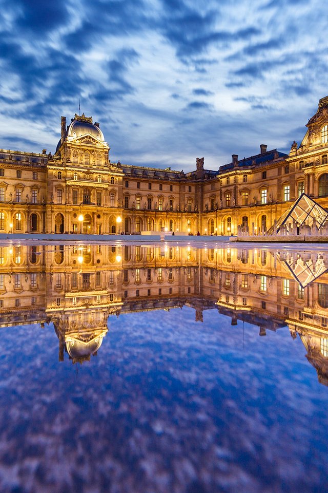 Обои вода, отражение, париж, здание, дворец, франция, лувр, water, reflection, paris, the building, palace, france, the louvre разрешение 1920x1200 Загрузить