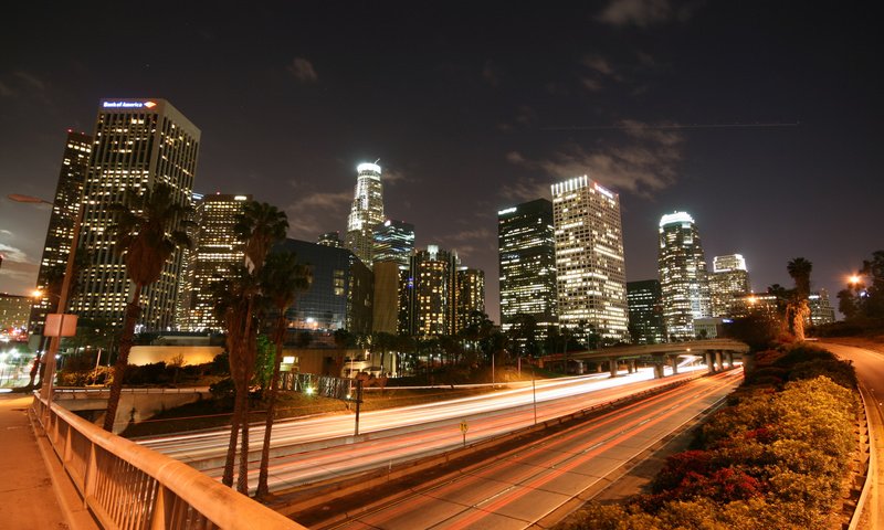 Обои дорога, ночь, огни, здания, road, night, lights, building разрешение 1920x1200 Загрузить