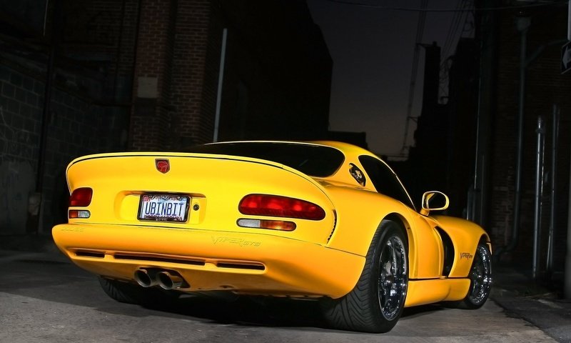 Обои ночь, желтый, viper gts, додж, night, yellow, dodge разрешение 2048x1536 Загрузить