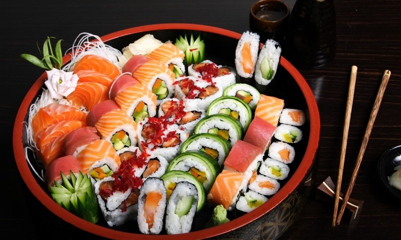 Обои рыба, рис, суши, роллы, морепродукты, японская кухня, fish, figure, sushi, rolls, seafood, japanese cuisine разрешение 1920x1200 Загрузить