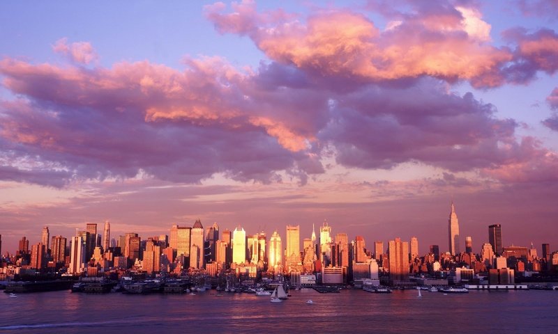 Обои облака, панорама, город, манхеттен, clouds, panorama, the city, manhattan разрешение 4096x1350 Загрузить