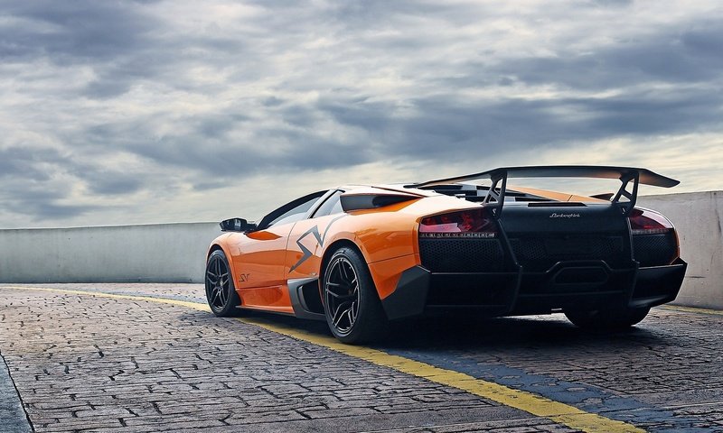 Обои lamborghini murcielago lp670-4 sv разрешение 2560x1440 Загрузить