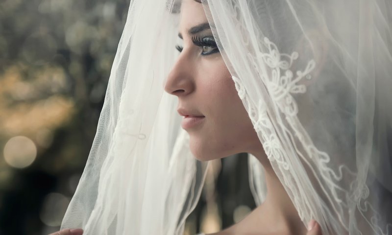 Обои портрет, профиль, свадьба, невеста, фата, portrait, profile, wedding, the bride, veil разрешение 1920x1278 Загрузить