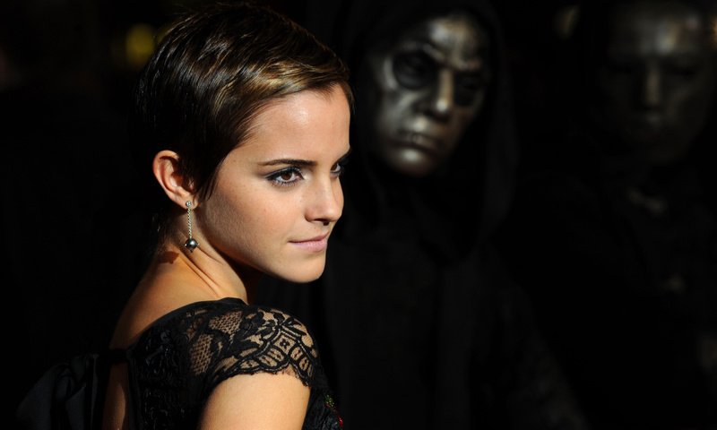 Обои девушка, волосы, актриса, эмма уотсон, короткая стрижка, girl, hair, actress, emma watson, short hair разрешение 2560x1600 Загрузить