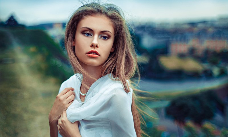 Обои глаза, девушка, портрет, модель, волосы, лицо, ветер, alek, eyes, girl, portrait, model, hair, face, the wind разрешение 2048x1365 Загрузить