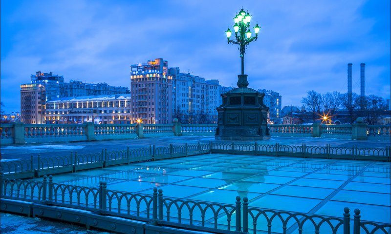 Обои москва, россия, набережная, юрий дегтярёв, moscow, russia, promenade, yuri degtyarev разрешение 2504x1567 Загрузить