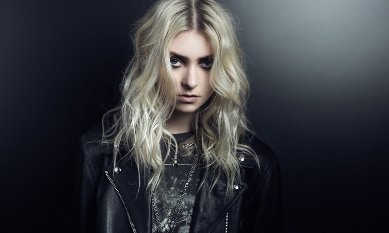 Обои блондинка, актриса, певица, тейлор момсен, blonde, actress, singer, taylor momsen разрешение 1920x1280 Загрузить