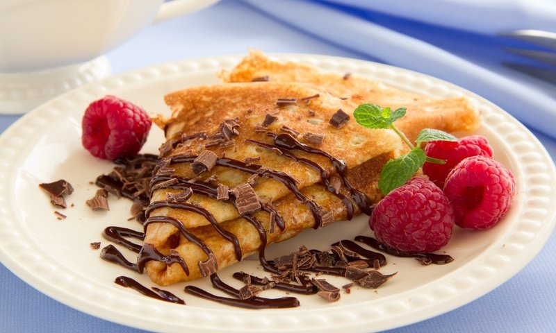 Обои малина, ягоды, шоколад, блинчики, блины, raspberry, berries, chocolate, pancakes разрешение 1920x1080 Загрузить