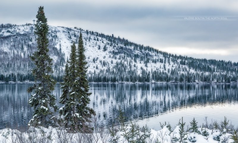 Обои озеро, снег, дерево, зима, гора, он, lake, snow, tree, winter, mountain, it разрешение 5631x3167 Загрузить