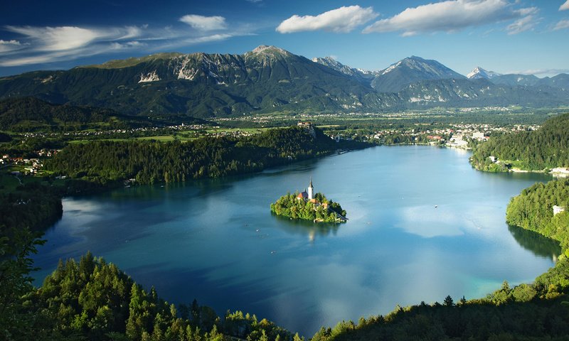 Обои озеро, природа, пейзаж, остров, часовня, бледское озеро, lake, nature, landscape, island, chapel, lake bled разрешение 1920x1200 Загрузить