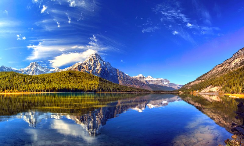 Обои озеро, горы, лес, lake, mountains, forest разрешение 2000x1248 Загрузить