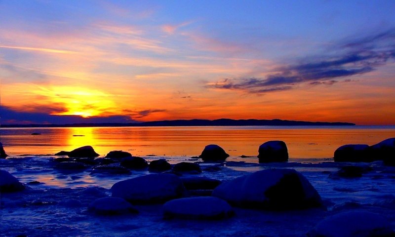 Обои камни, закат, море, пляж, горизонт, stones, sunset, sea, beach, horizon разрешение 1920x1200 Загрузить