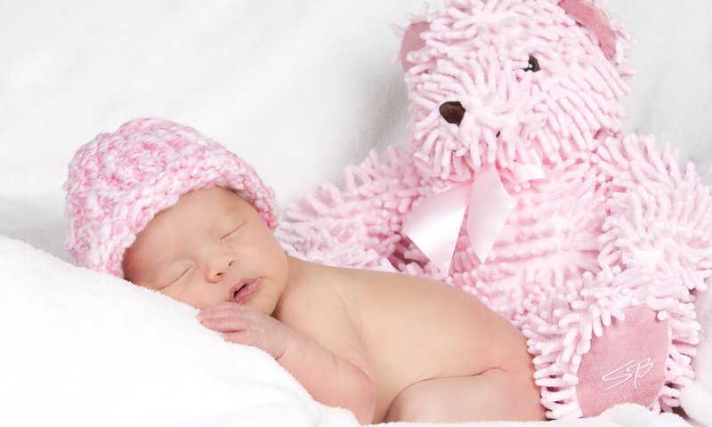 Обои сон, дремлет, мишка, девочка, игрушка, шапочка, мех, малышка, плюшевый медведь, sleep, bear, girl, toy, cap, fur, baby, teddy bear разрешение 5436x3786 Загрузить