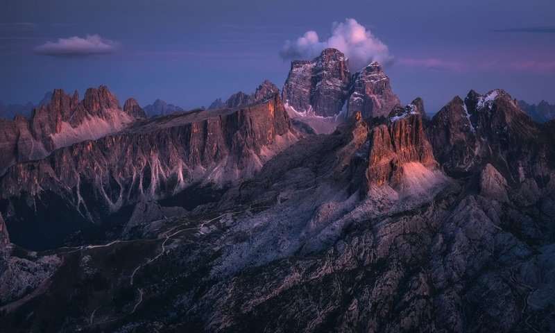 Обои горы, италия, доломитовые альпы, доломиты, mountains, italy, the dolomites разрешение 2048x1152 Загрузить