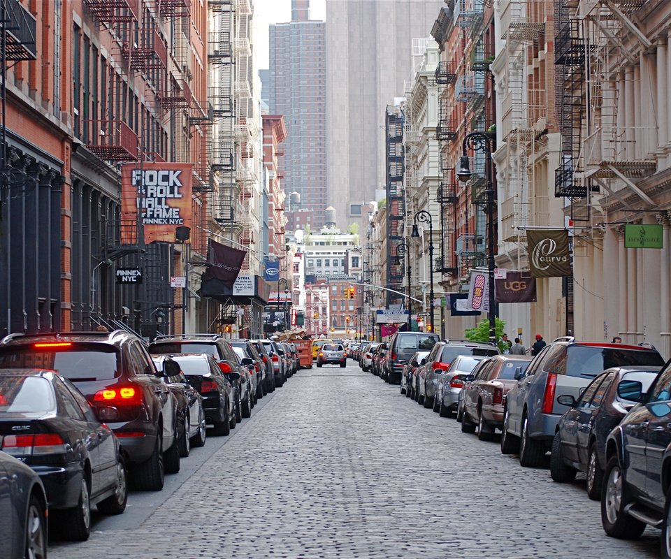 Обои улица, машины, здания, mercer street, soho, new york city, street, machine, building разрешение 1920x1200 Загрузить