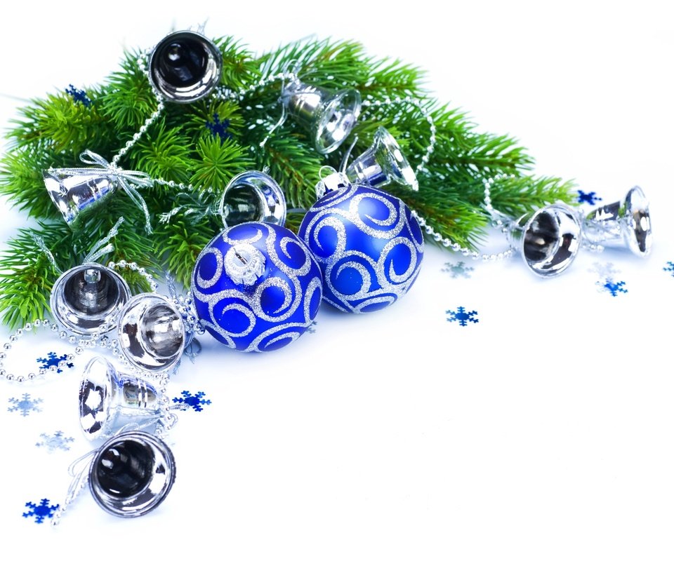 Обои новый год, зима, шарики, рождество, new year, winter, balls, christmas разрешение 2560x1920 Загрузить