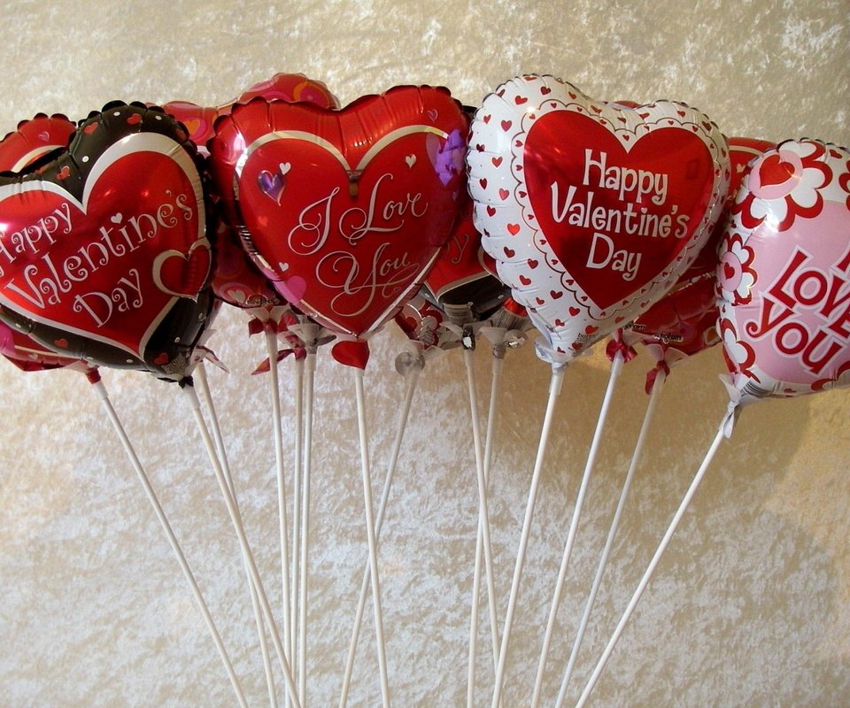 Обои шарики, праздник, воздушные, воздушные шарики, шарики сердечками, сердечки., подарок ко дню влюбленных, валентинов день, balls, holiday, air, balloons, balls hearts, hearts., a gift for valentine's day, valentine's day разрешение 1920x1200 Загрузить