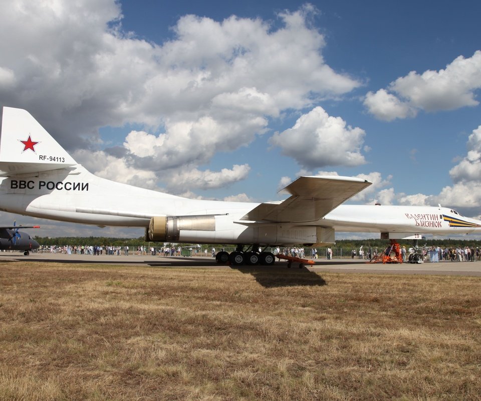 Обои ту-160, ввс россии, the tu-160, the russian air force разрешение 2560x1600 Загрузить