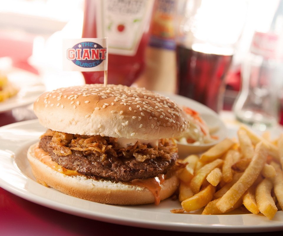 Обои гамбургер, фастфуд, картофель фри, фаст-фуд, hamburger, fast food, french fries разрешение 1920x1280 Загрузить