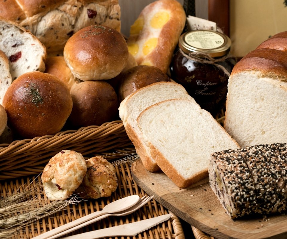 Обои хлеб, булочки, хлебобулочные изделия, ассортимент, разный, bread, buns, bakery products, range, different разрешение 2048x1308 Загрузить