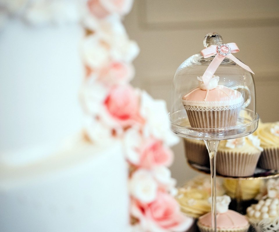 Обои свадьба, украшение, торт, кексы, wedding, decoration, cake, cupcakes разрешение 2560x1672 Загрузить