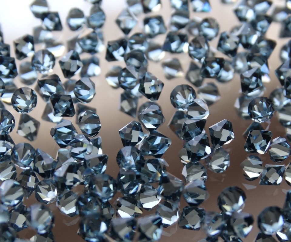 Обои макро, голубой, бриллианты, алмаз, macro, blue, diamonds, diamond разрешение 3840x2160 Загрузить