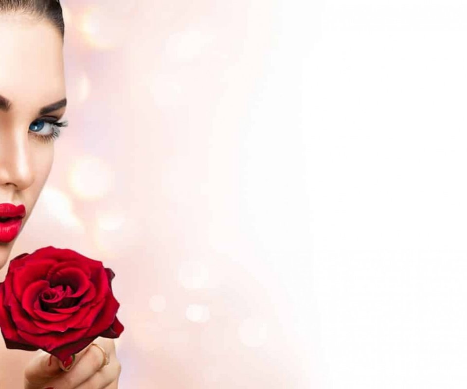 Обои девушка, портрет, роза, модель, лицо, красная помада, girl, portrait, rose, model, face, red lipstick разрешение 1920x1080 Загрузить