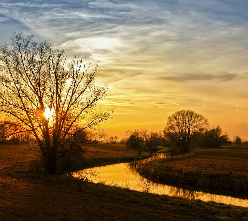 Обои деревья, река, природа, пейзаж, осень, берега, trees, river, nature, landscape, autumn, bank разрешение 1920x1180 Загрузить