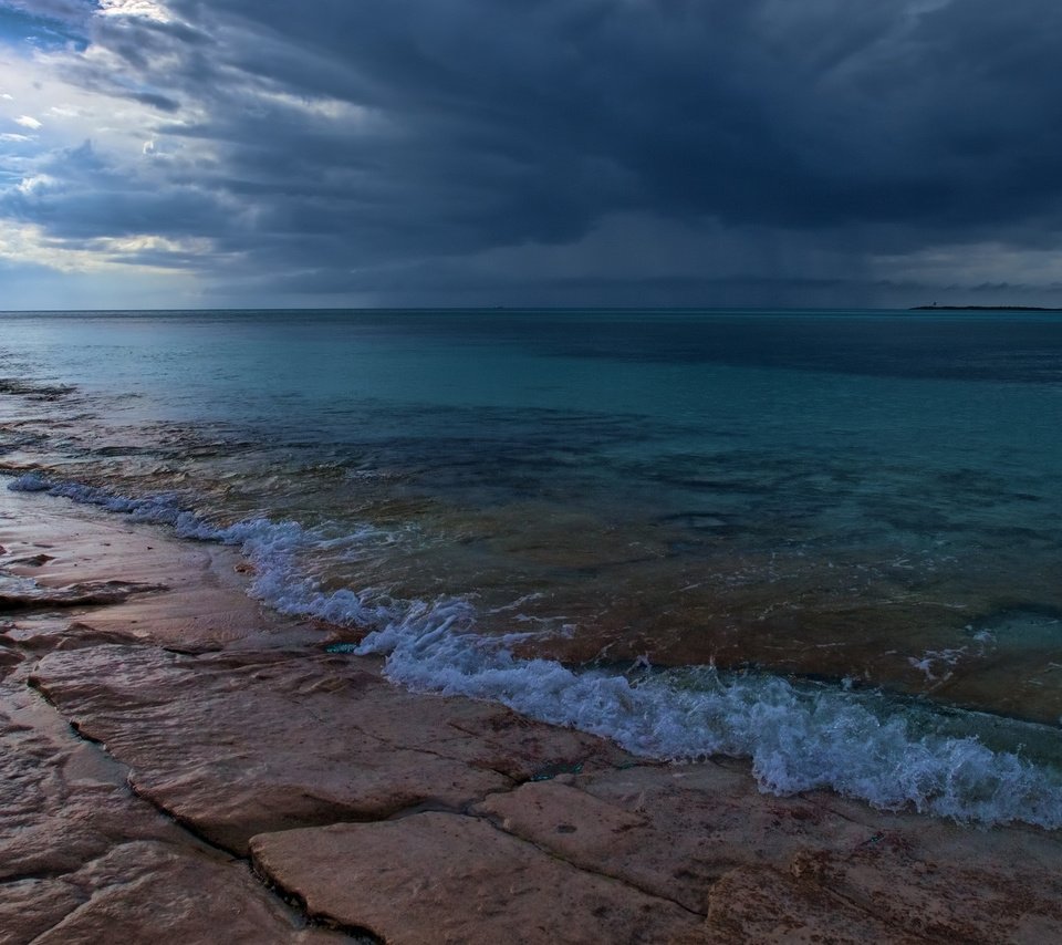 Обои облака, природа, море, пляж, горизонт, побережье, clouds, nature, sea, beach, horizon, coast разрешение 2560x1600 Загрузить