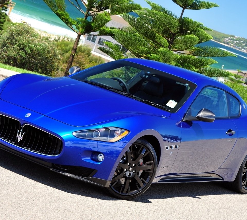 Обои синий, мазерати, набережна, blue, maserati, naberezhne разрешение 1920x1200 Загрузить