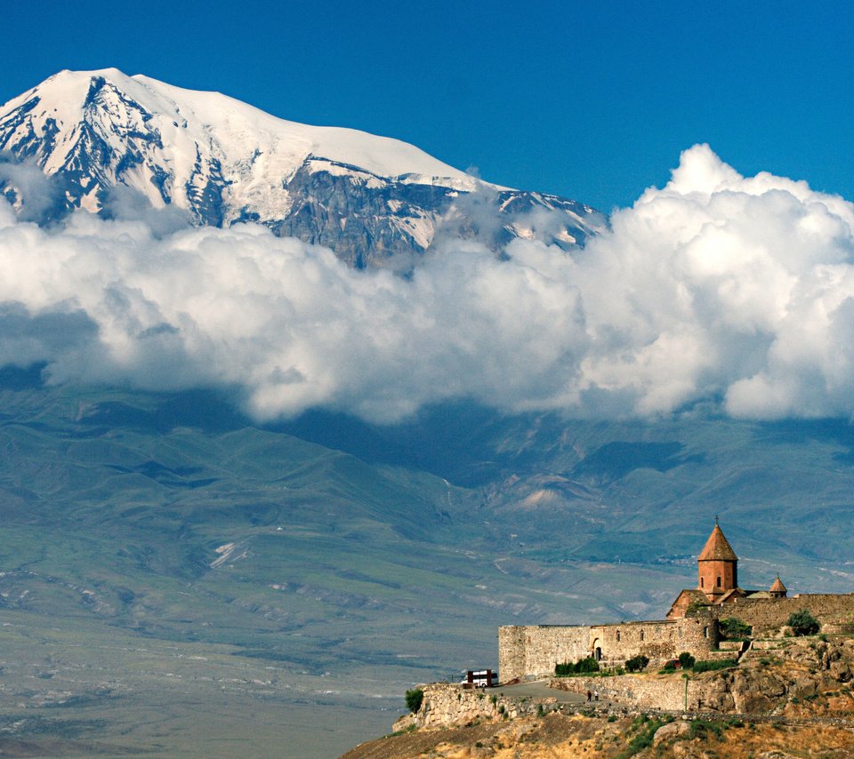 Обои гора, армения, арарат, mountain, armenia, ararat разрешение 2560x1600 Загрузить