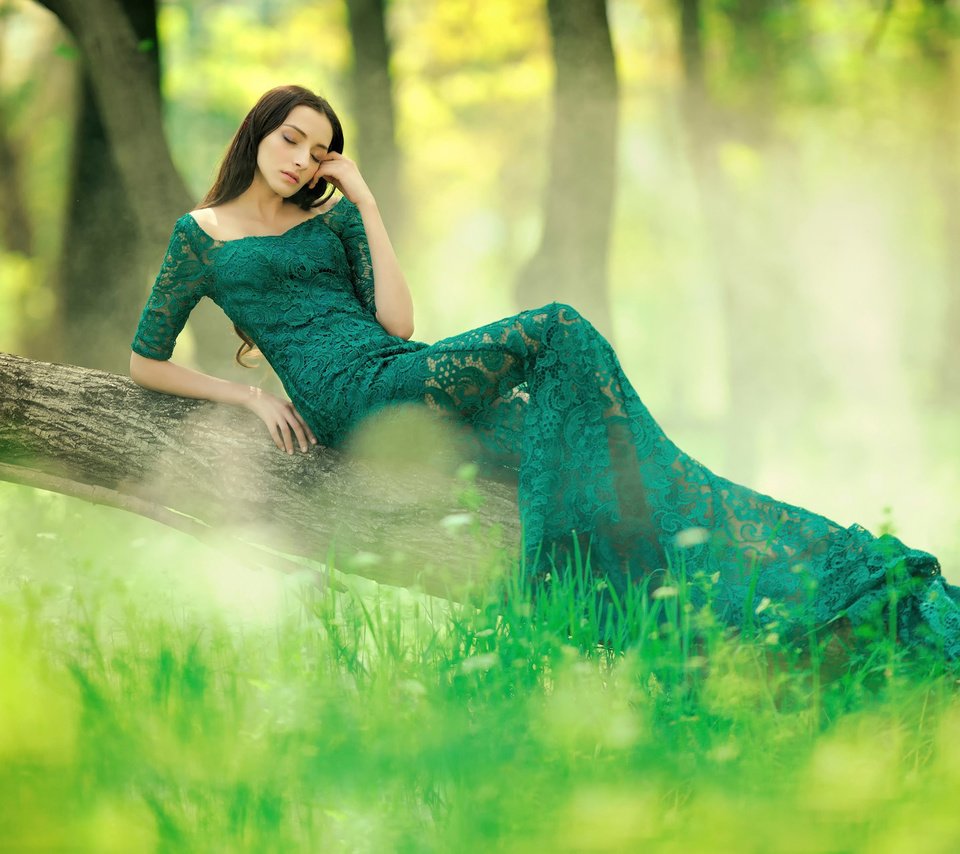 Обои зелень, лес, девушка, платье, rafa, в зелёном, greens, forest, girl, dress, in green разрешение 1920x1280 Загрузить