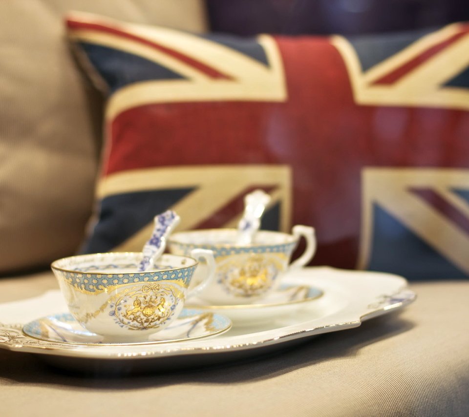 Обои подушки, англия, блюдце, чай, чаепитие, чашки, ложки, brexit, pillow, england, saucer, tea, the tea party, cup, spoon разрешение 2048x1365 Загрузить