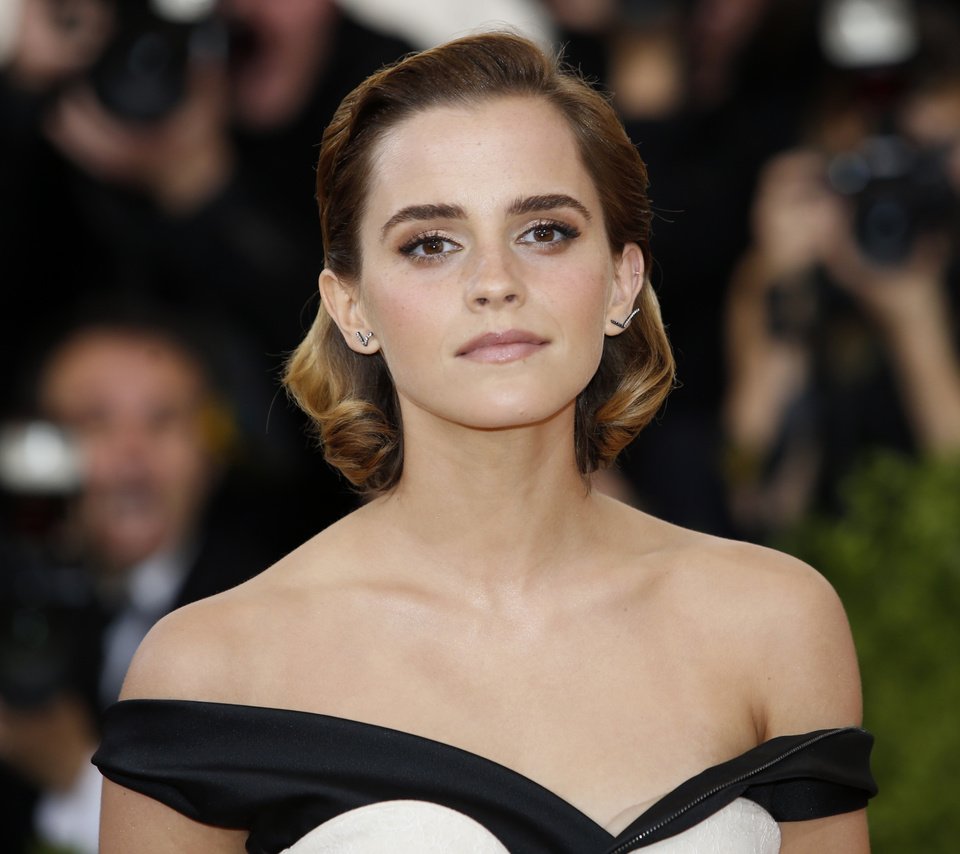 Обои модель, актриса, эмма уотсон, фотосессия, met gala 2016, model, actress, emma watson, photoshoot разрешение 3500x2429 Загрузить