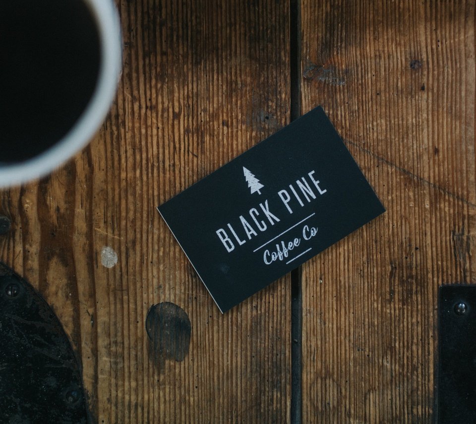 Обои кофе, чашка, визитка, black pine, coffee, cup, card разрешение 2048x1372 Загрузить
