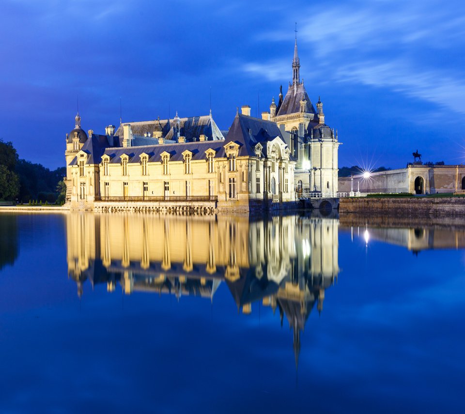 Обои отражение, замок, франция, замок шантийи, chateau de chantilly, шантийи, reflection, castle, france, chantilly castle, chantilly разрешение 4200x2800 Загрузить
