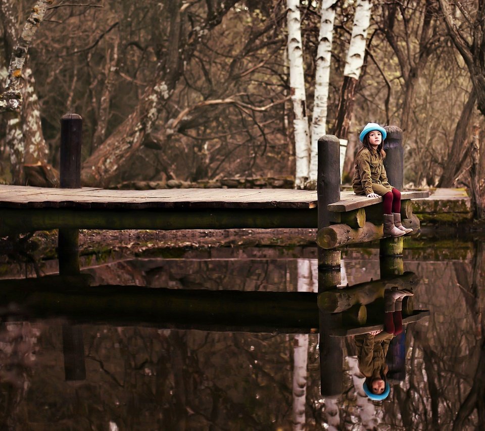 Обои озеро, мостик, отражение, девочка, lake, the bridge, reflection, girl разрешение 2048x1515 Загрузить