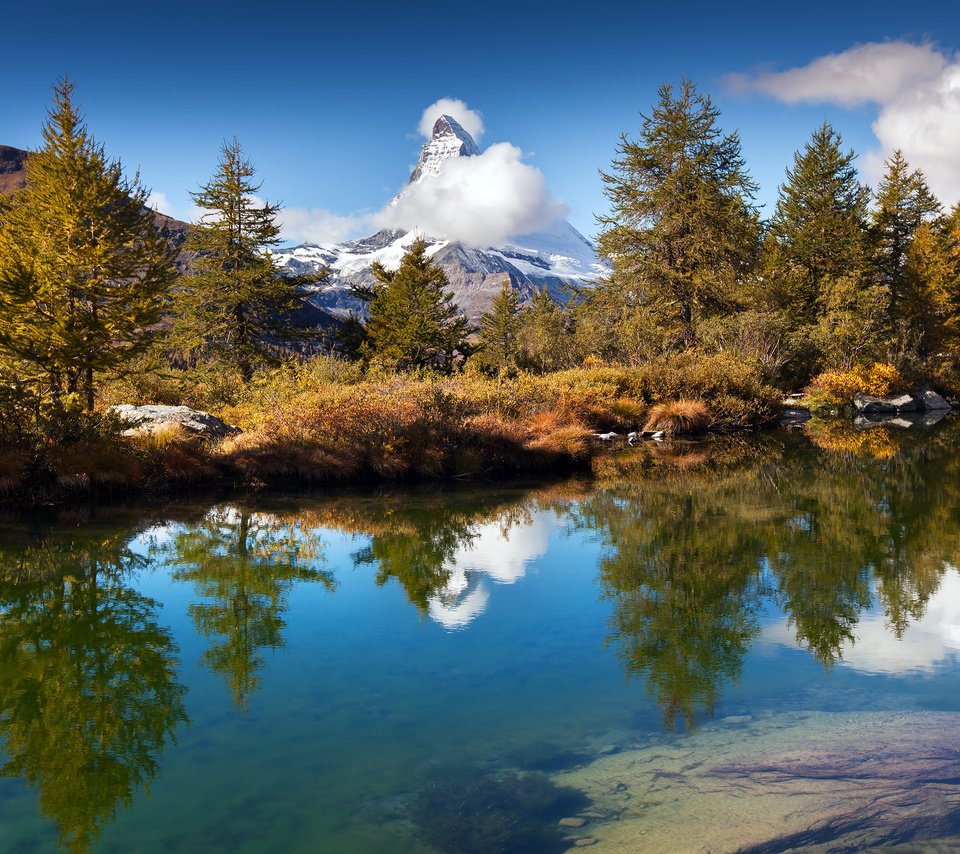 Обои озеро, grindjisee lake, grindjisee, горы, природа, лес, отражение, пейзаж, осень, швейцария, lake, mountains, nature, forest, reflection, landscape, autumn, switzerland разрешение 3840x2400 Загрузить