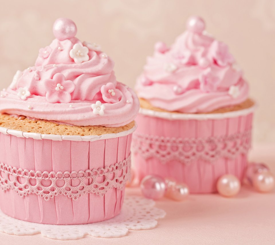 Обои pink-delicate-baby-cupcake разрешение 5760x3840 Загрузить