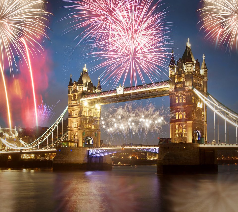 Обои ночь, та́уэрский мост, огни, мост, лондон, город, англия, фейерверк, тауэрский мост, night, lights, bridge, london, the city, england, fireworks, tower bridge разрешение 3840x2400 Загрузить