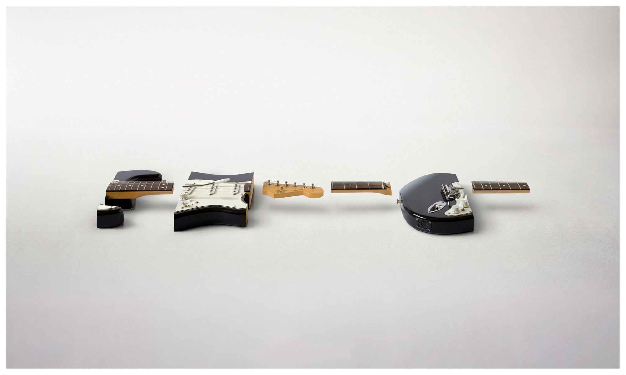 Обои гитара, куски, порезанная, guitar, pieces, chopped разрешение 2000x1199 Загрузить