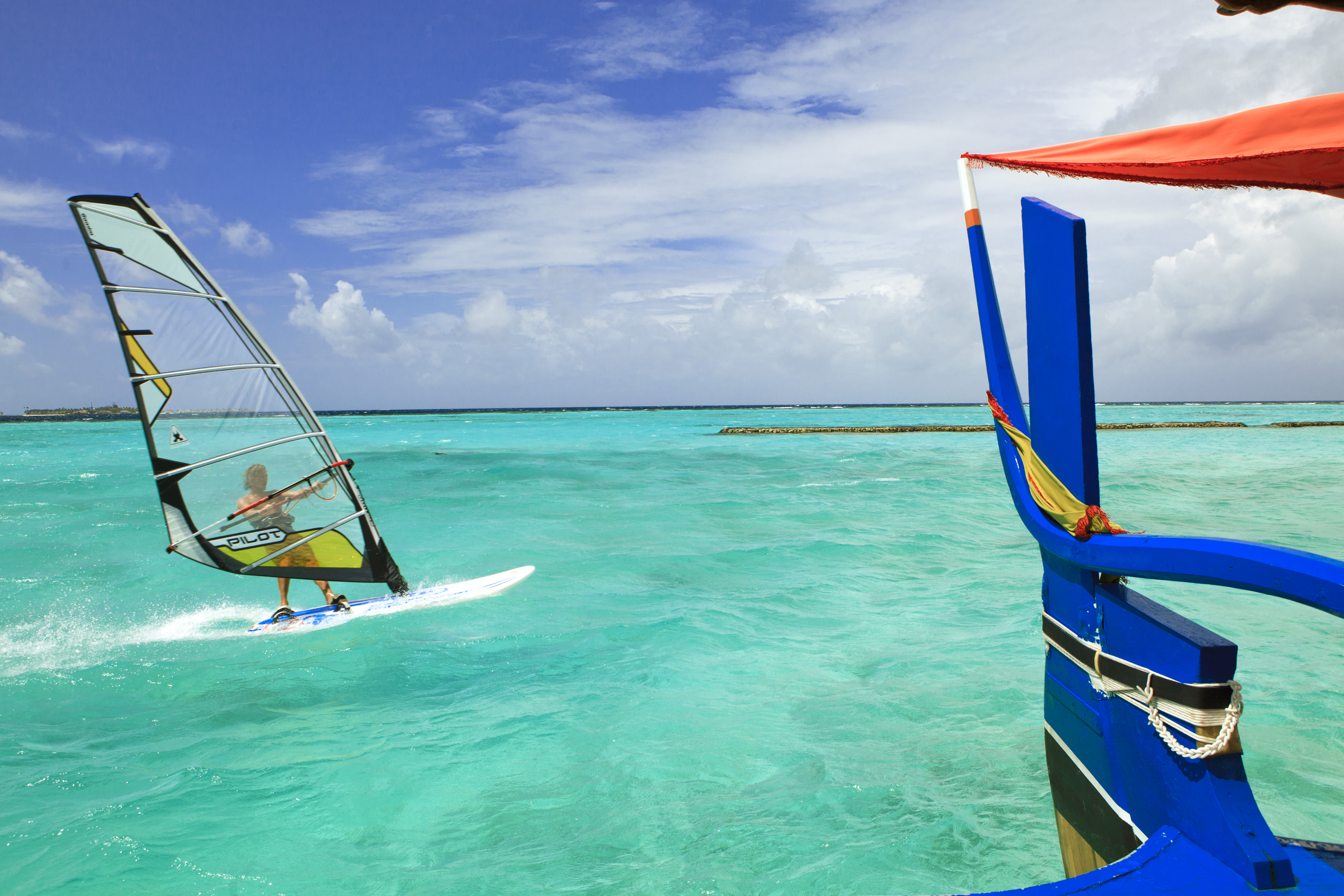 Обои тропики, мальдивы, виндсёрфинг, tropics, the maldives, windsurfing разрешение 5265x3510 Загрузить