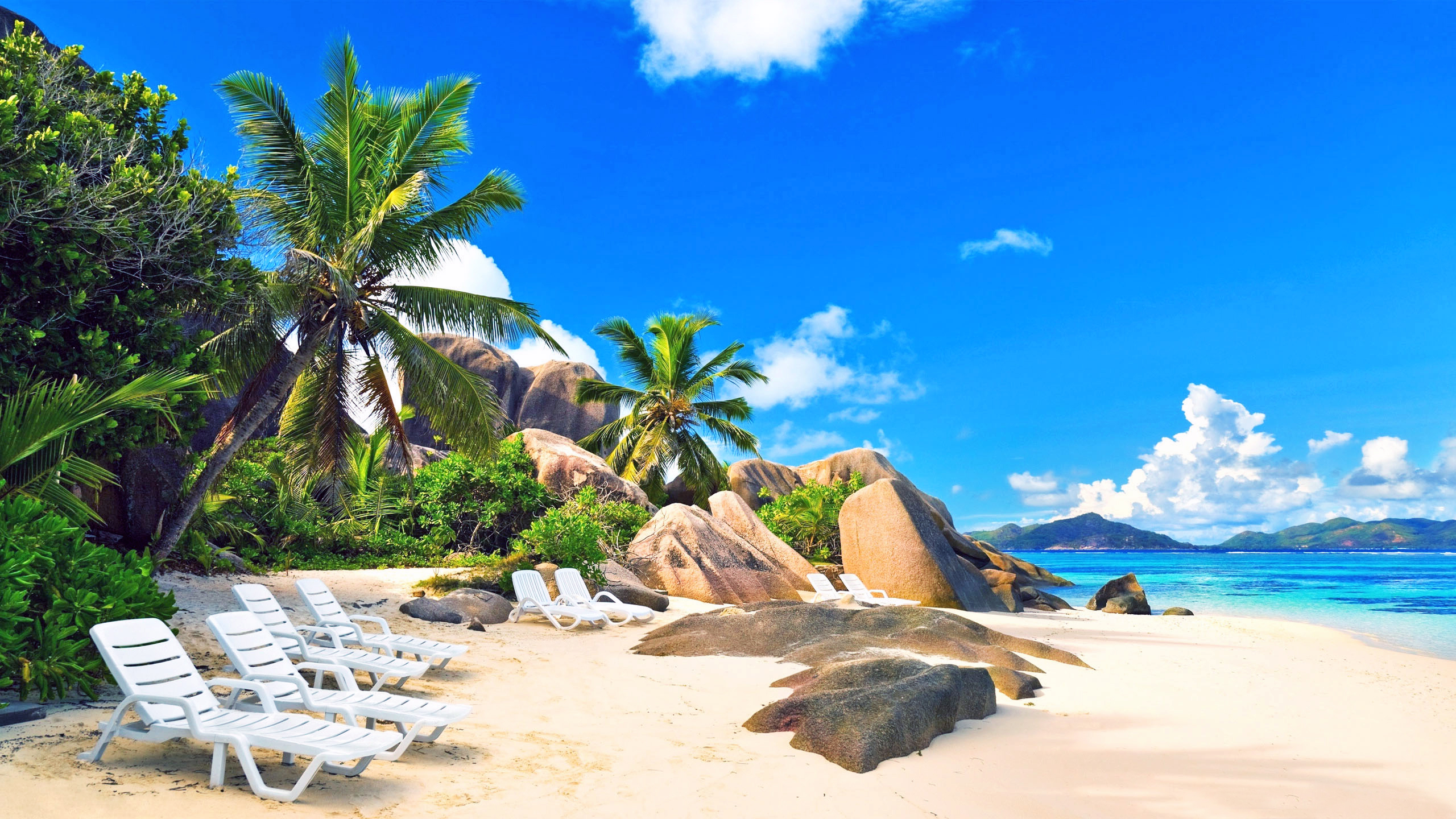 Обои море, пляж, отдых, остров, тропики, сейшелы, sea, beach, stay, island, tropics, seychelles разрешение 2560x1440 Загрузить