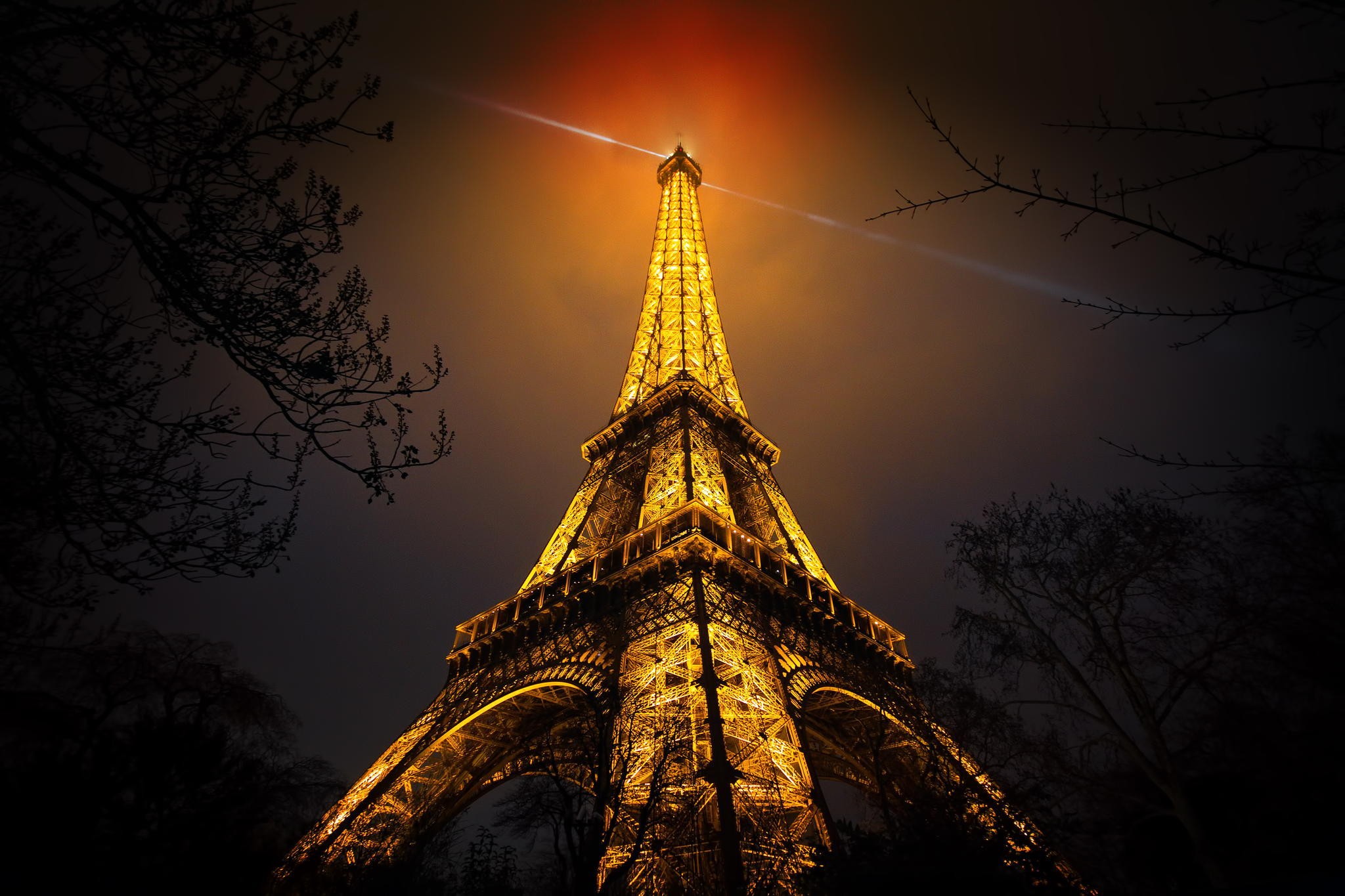 Обои башня, париж, франция, эйфелева башня, ночь небо, tower, paris, france, eiffel tower, the night sky разрешение 2048x1365 Загрузить